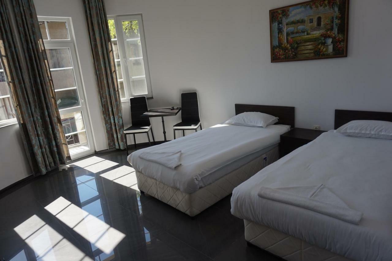 Seaside Guest Rooms Burgasz Kültér fotó