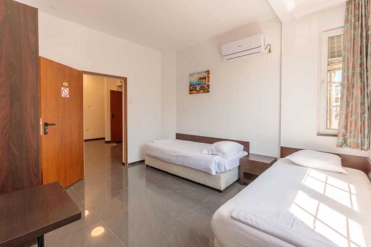 Seaside Guest Rooms Burgasz Kültér fotó